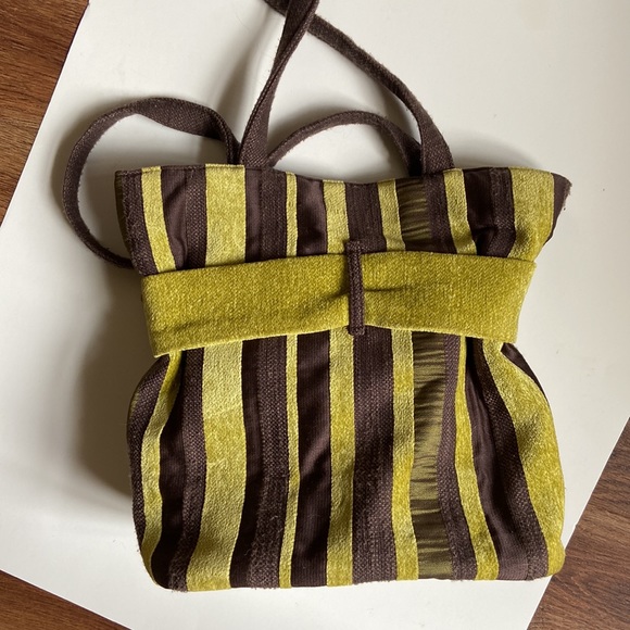 Isabella’s Journey Purse - Picture 9 of 9